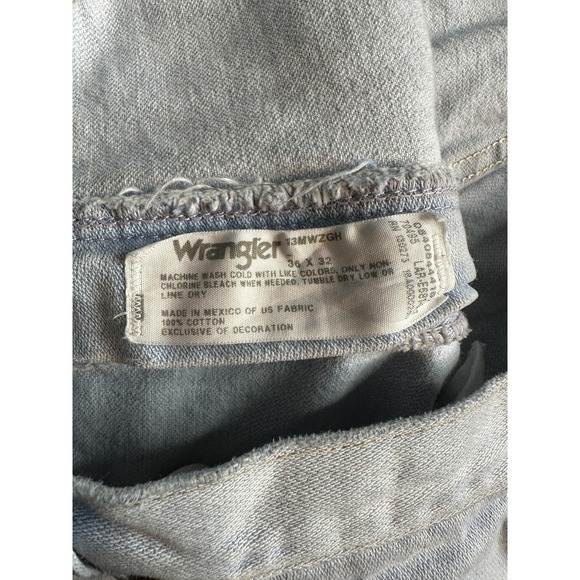 Vintage Wrangler Jeans Mens 36x32 (35x29) Light Wash 13MWZGH Cowboy Cut Denim - Picture 11 of 15